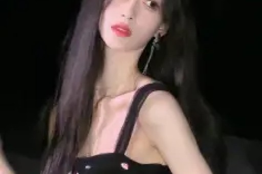 李柯以回应整容嘴比颜值还硬自证名场面笑疯全网